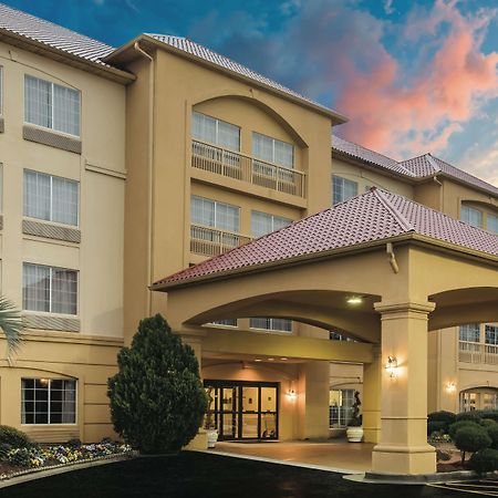 La Quinta By Wyndham Atlanta Stockbridge Hotel Bagian luar foto