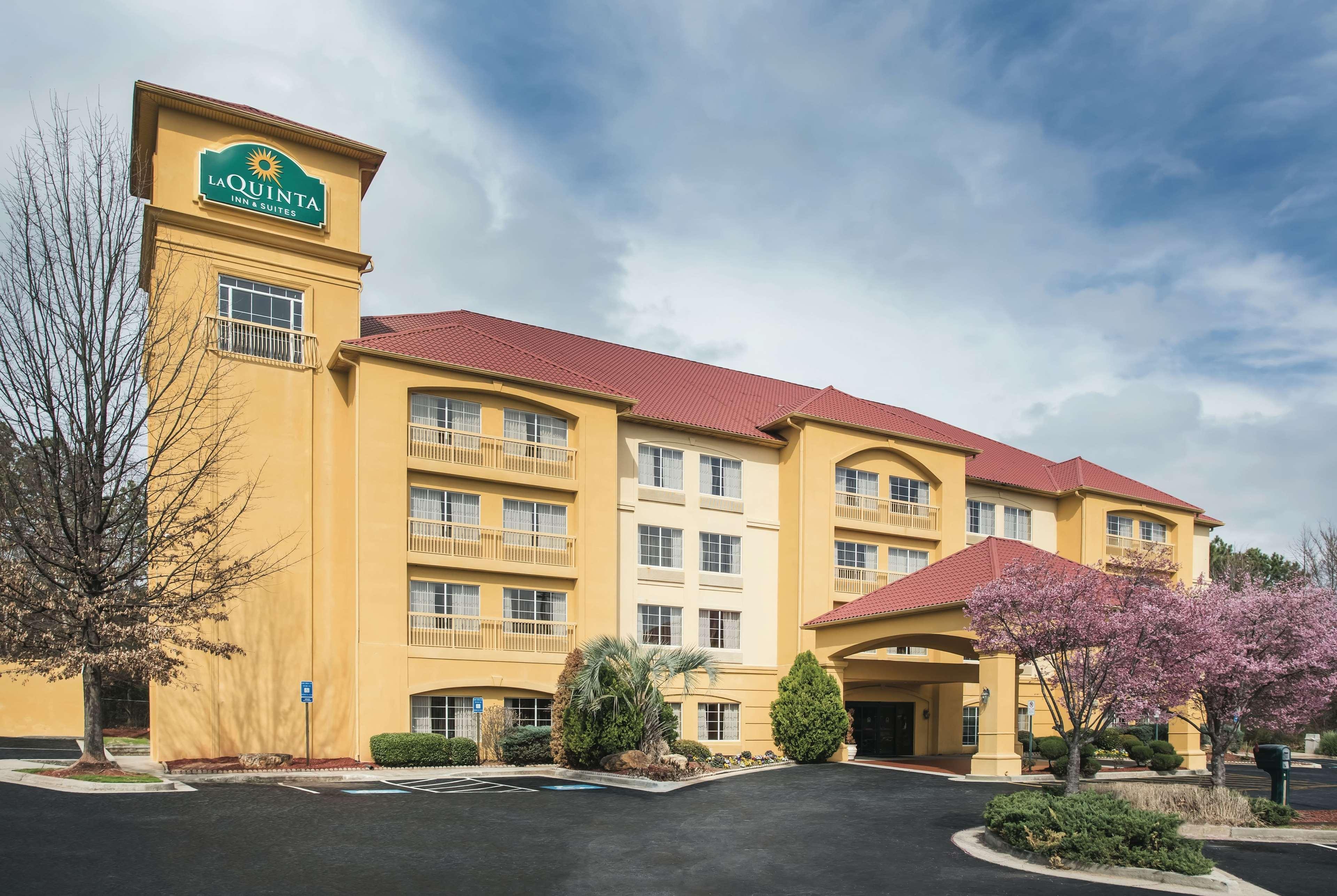 La Quinta By Wyndham Atlanta Stockbridge Hotel Bagian luar foto