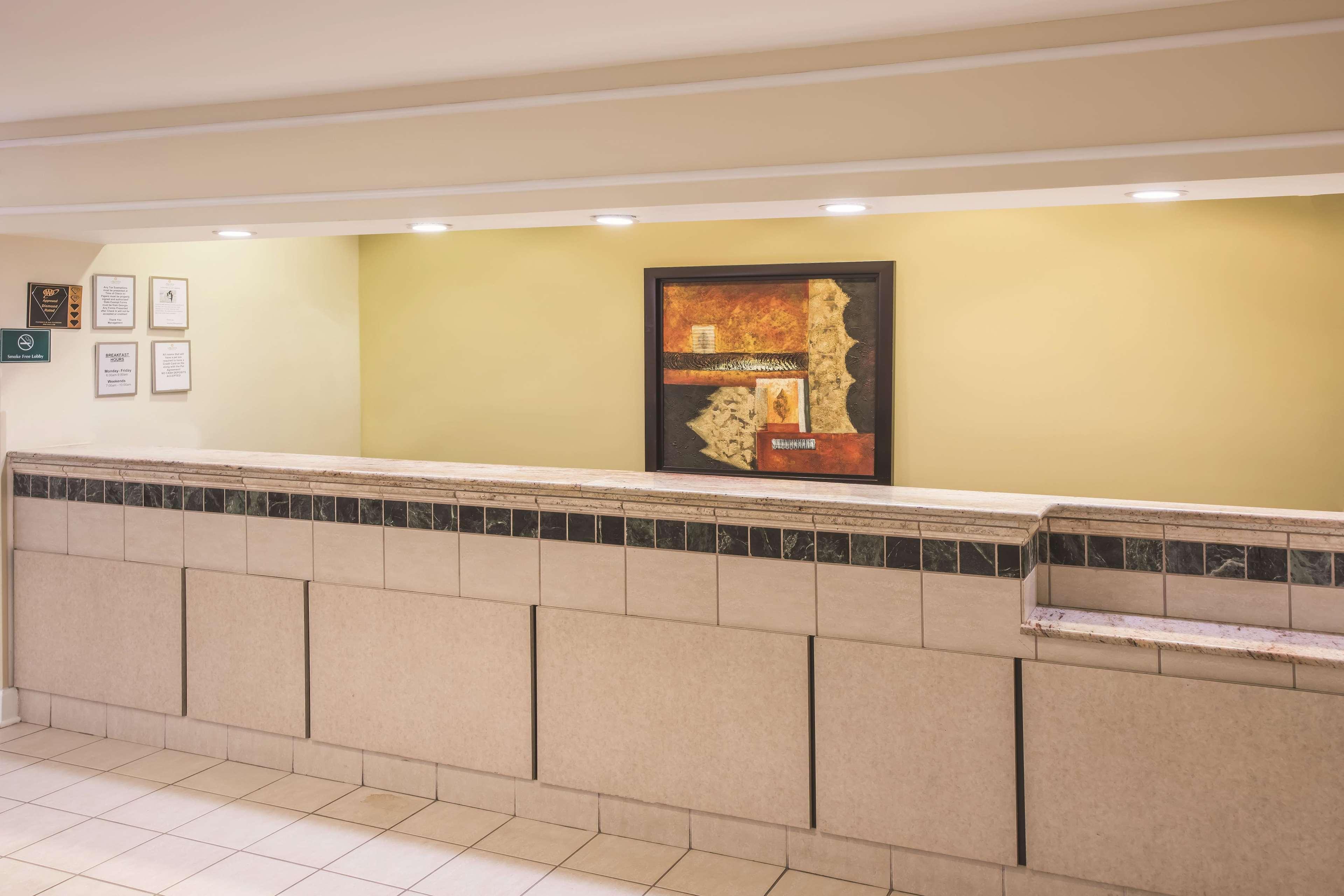 La Quinta By Wyndham Atlanta Stockbridge Hotel Bagian luar foto